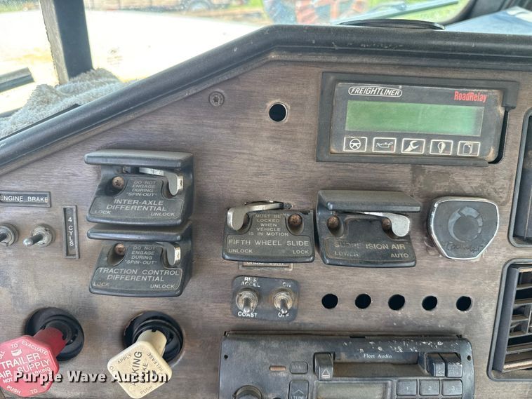 image for item FC4034 1997 Freightliner FLD120 truck cab and chassis
