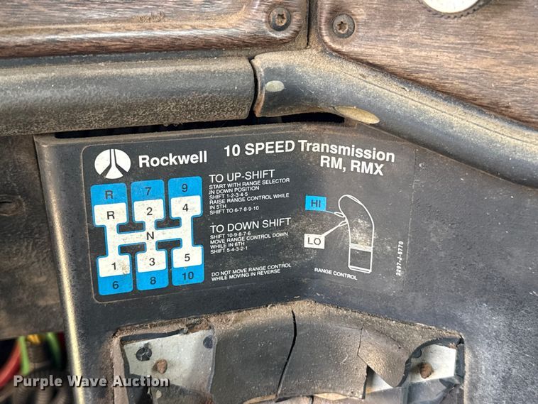 image for item FC4034 1997 Freightliner FLD120 truck cab and chassis