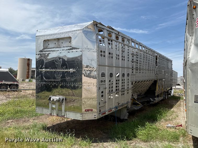 2007 Wilson PSDCL-402BH livestock trailer