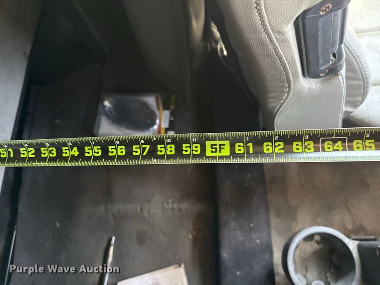 image for item FC4203 2000 Peterbilt 378 semi truck