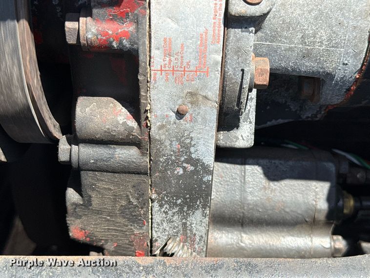 image for item FC4203 2000 Peterbilt 378 semi truck