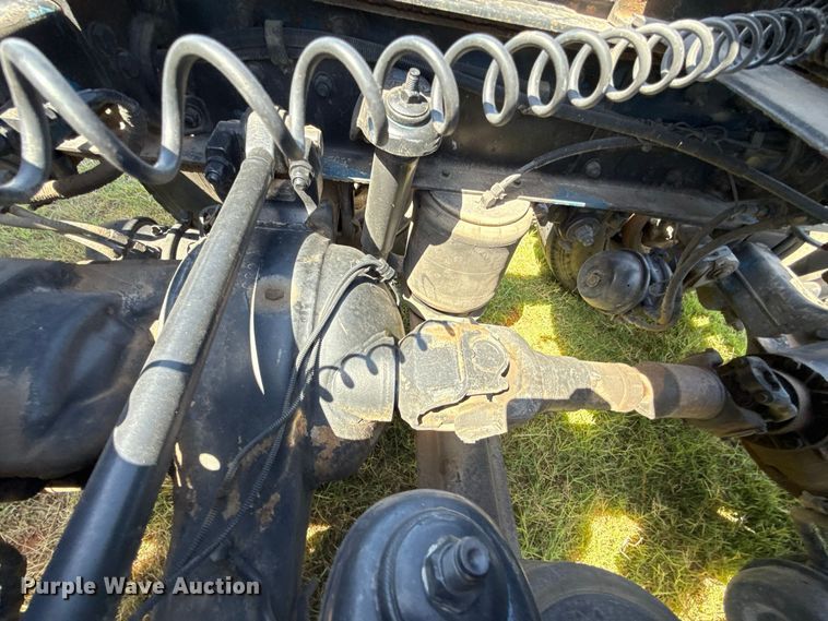 image for item FC4203 2000 Peterbilt 378 semi truck