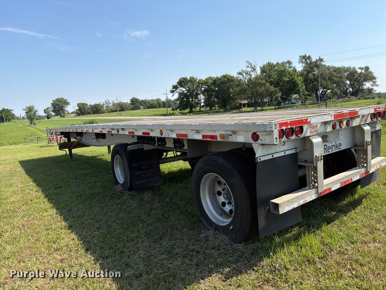 image for item FH6181 2007 Reinke flatbed trailer