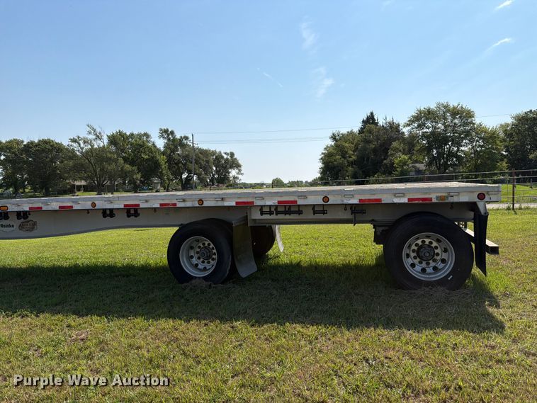 image for item FH6181 2007 Reinke flatbed trailer