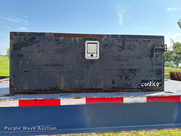 image for item FH6286 2011 Landoll flatbed trailer
