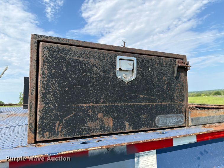 image for item FH6286 2011 Landoll flatbed trailer