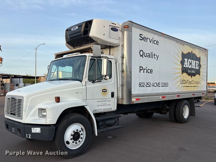 2003 Freightliner FL70 refrigerated truck