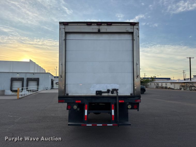 image for item FH7525 2003 Freightliner FL70 refrigerated truck