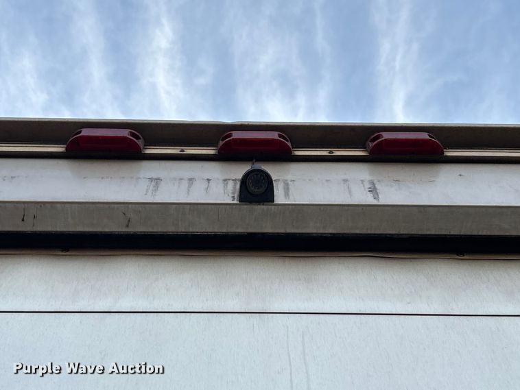 image for item FH7525 2003 Freightliner FL70 refrigerated truck
