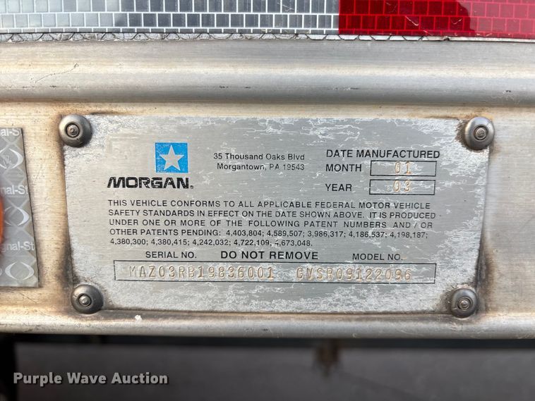 image for item FH7525 2003 Freightliner FL70 refrigerated truck