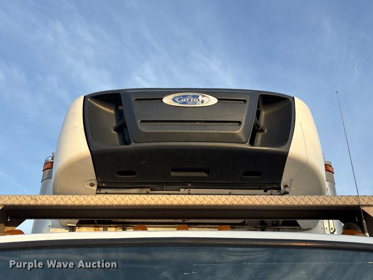 image for item FH7525 2003 Freightliner FL70 refrigerated truck