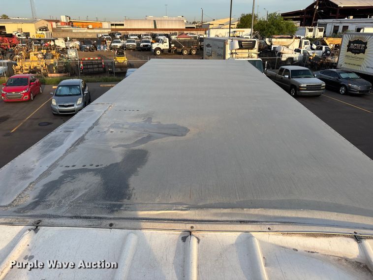 image for item FH7525 2003 Freightliner FL70 refrigerated truck