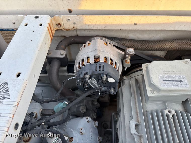 image for item FH7525 2003 Freightliner FL70 refrigerated truck