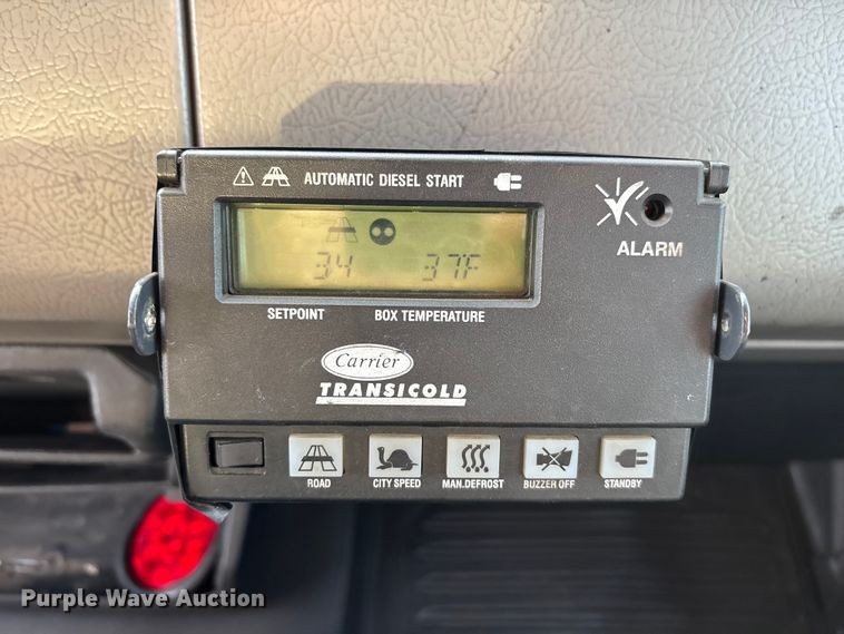 image for item FH7525 2003 Freightliner FL70 refrigerated truck