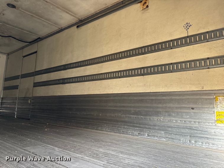 image for item FH7525 2003 Freightliner FL70 refrigerated truck