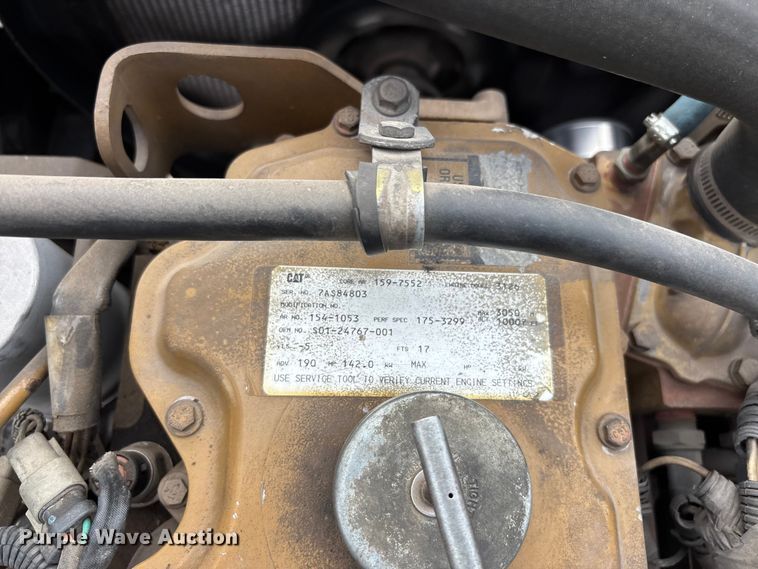 image for item FH7527 2000 Freightliner FL70 refrigerated truck