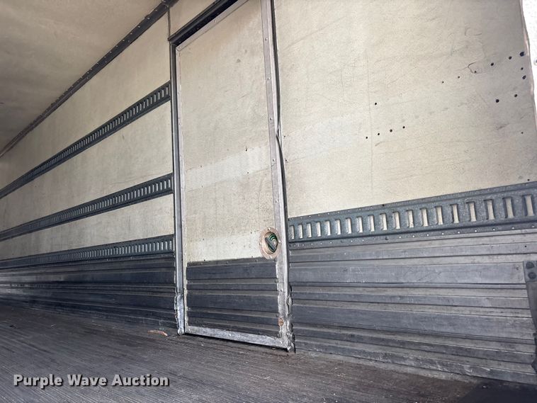 image for item FH7528 2004 Freightliner FL70 refrigerated truck