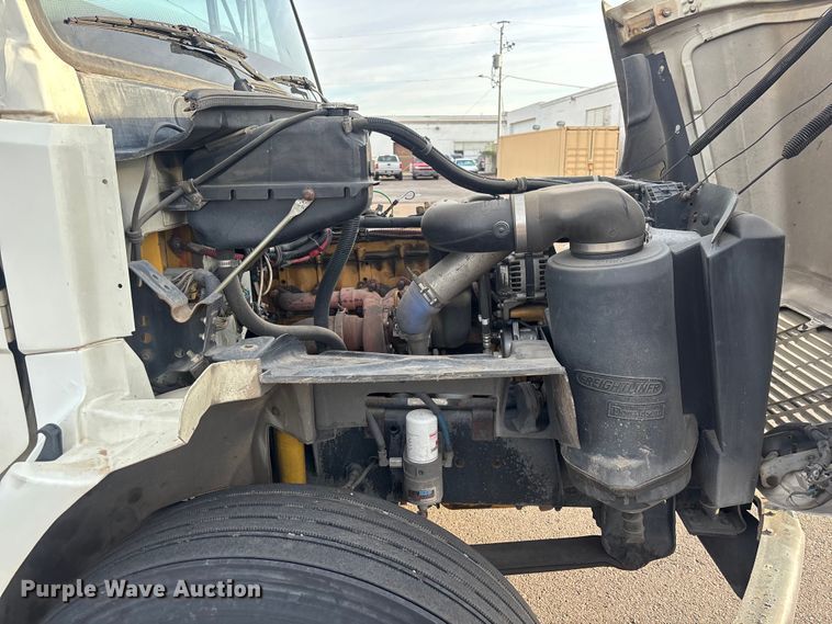 image for item FH7528 2004 Freightliner FL70 refrigerated truck