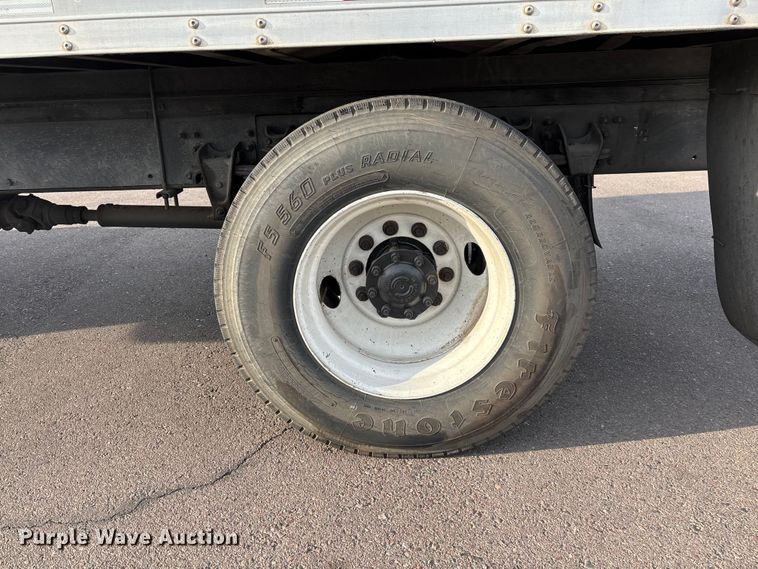 image for item FH7528 2004 Freightliner FL70 refrigerated truck
