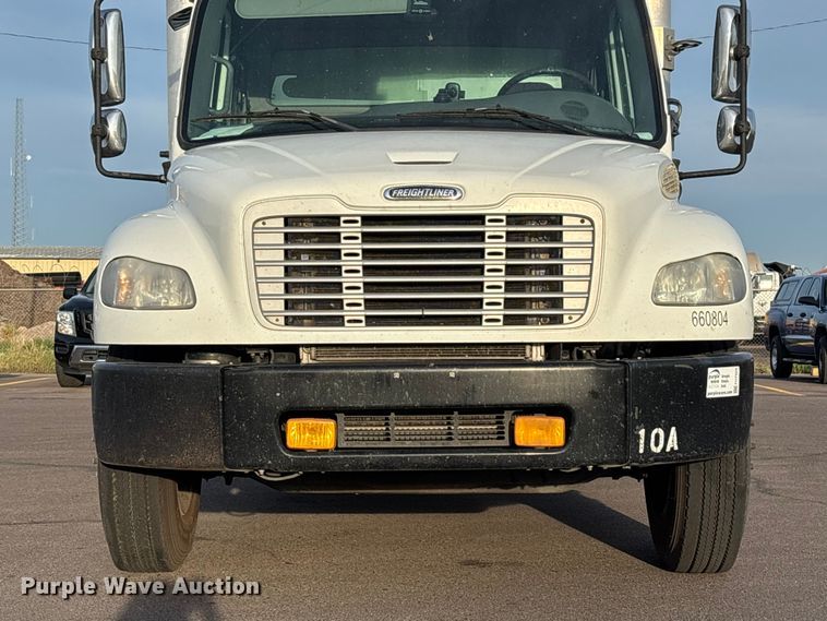 image for item FH7529 2013 Freightliner Business Class M2 refrigerated truck