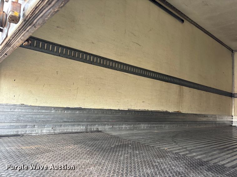 image for item FH7530 1999 Freightliner FL70 refrigerated truck