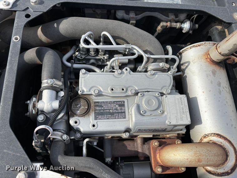 image for item FH7530 1999 Freightliner FL70 refrigerated truck