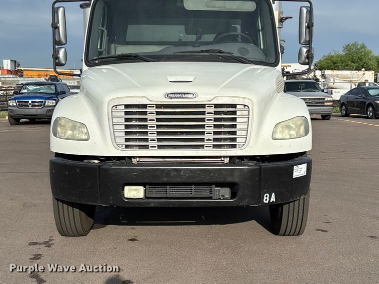 image for item FH7531 2013 Freightliner Business Class M2 refrigerated truck
