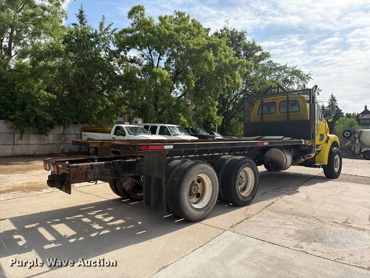 image for item FK0253 1999 Sterling L7500 flatbed truck