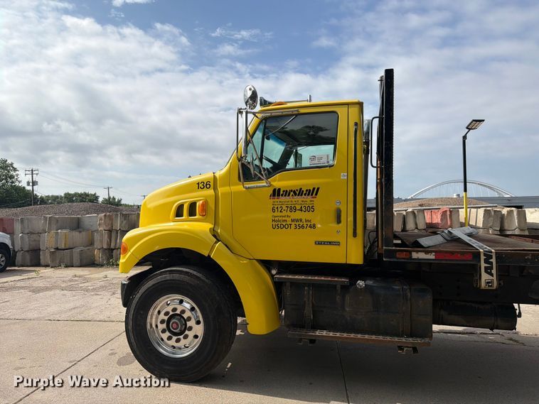 image for item FK0253 1999 Sterling L7500 flatbed truck