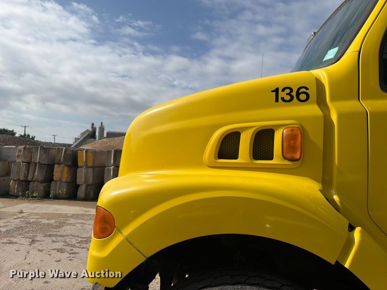 image for item FK0253 1999 Sterling L7500 flatbed truck