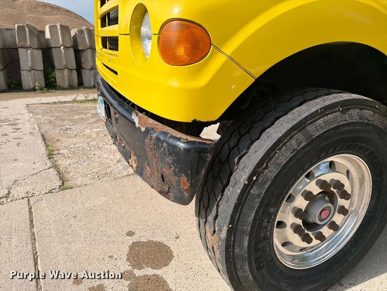 image for item FK0253 1999 Sterling L7500 flatbed truck