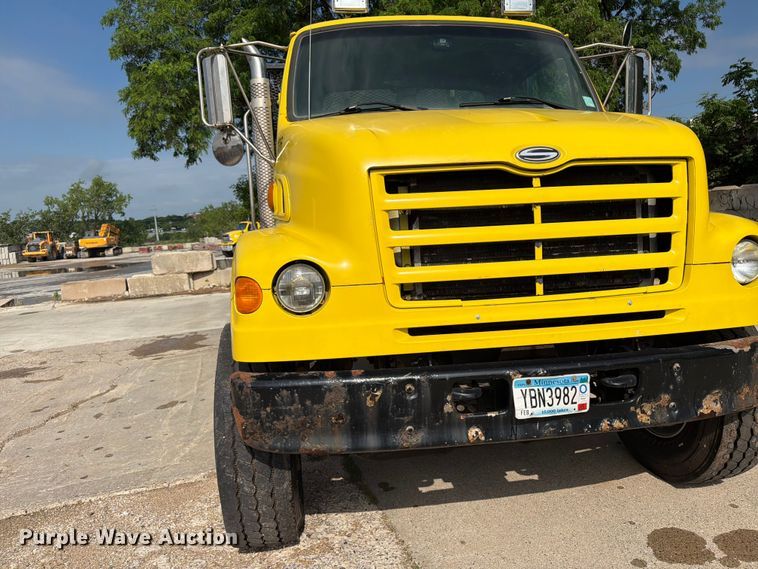image for item FK0253 1999 Sterling L7500 flatbed truck