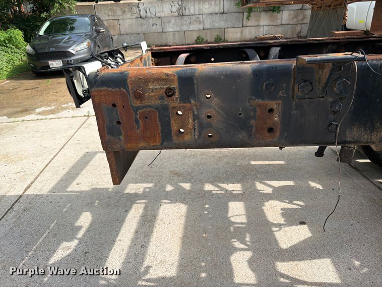 image for item FK0253 1999 Sterling L7500 flatbed truck