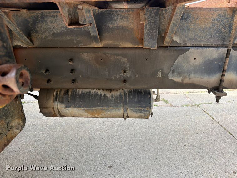 image for item FK0253 1999 Sterling L7500 flatbed truck