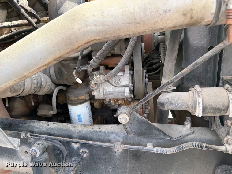 image for item FK0253 1999 Sterling L7500 flatbed truck