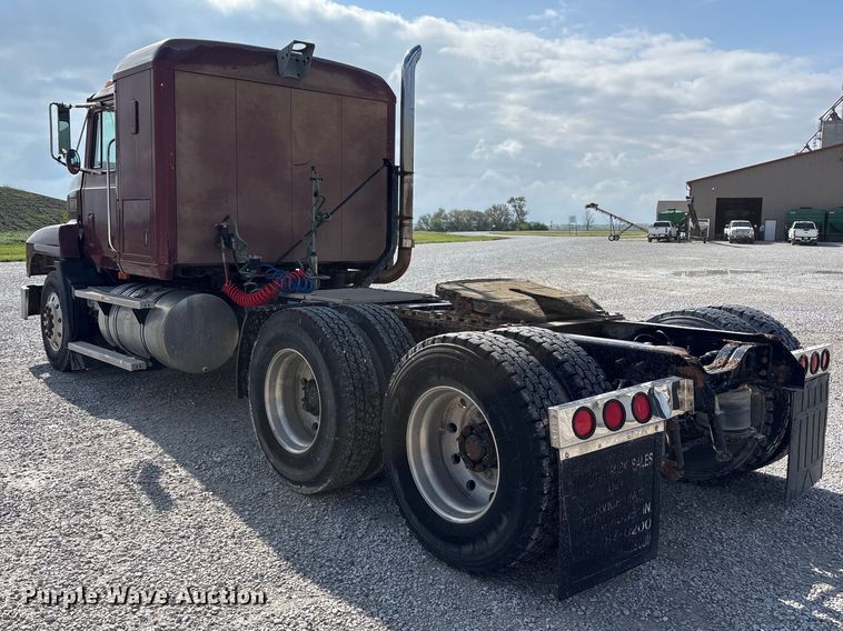 image for item FK1427 1994 Mack CH613 semi truck