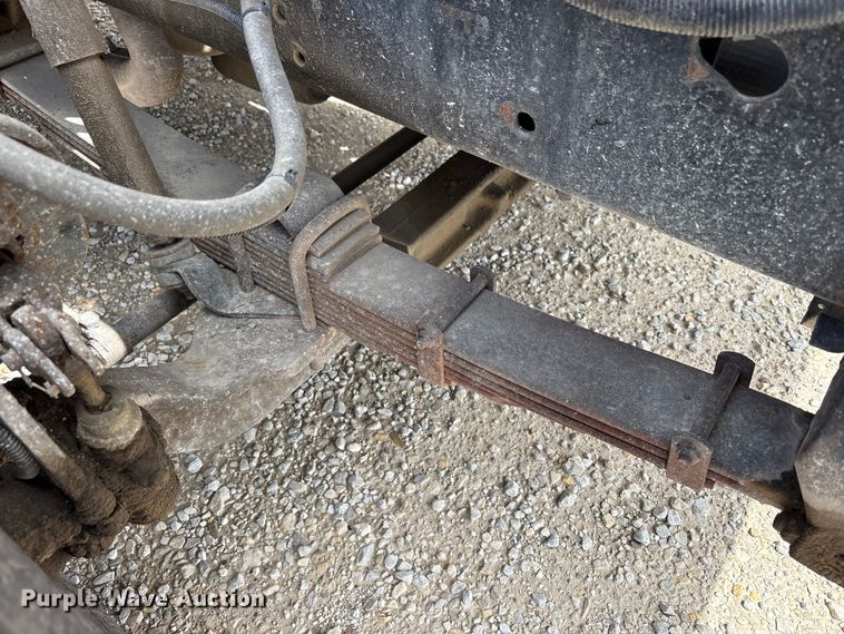 image for item FK1429 2000 International 4900 fuel truck