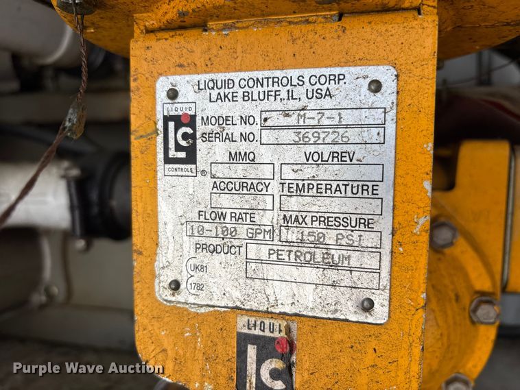 image for item FK1429 2000 International 4900 fuel truck