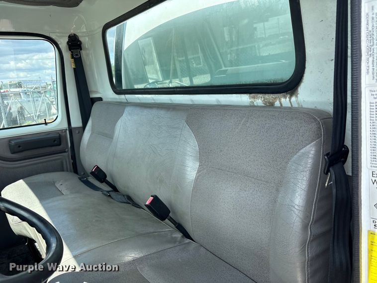 image for item FK1429 2000 International 4900 fuel truck