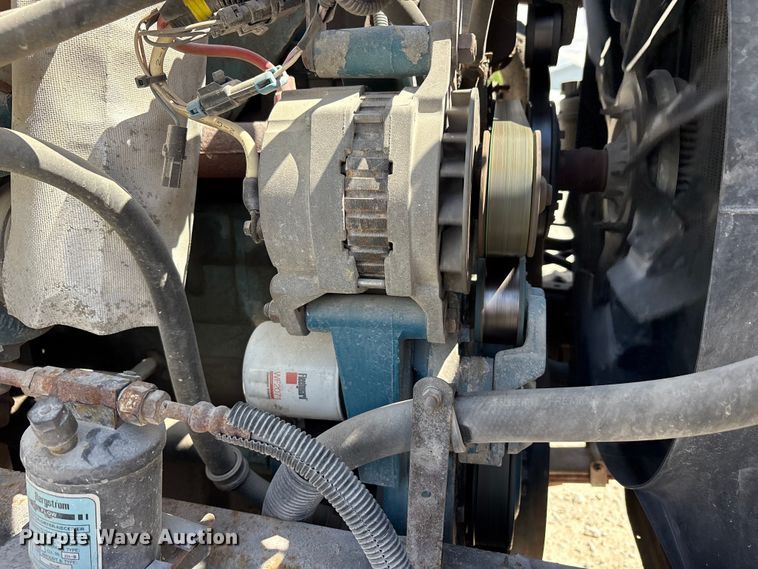 image for item FK1429 2000 International 4900 fuel truck