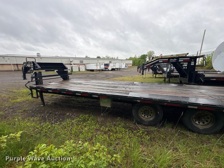 image for item FK1492 2011 Coyote Manufacturing flatbed trailer
