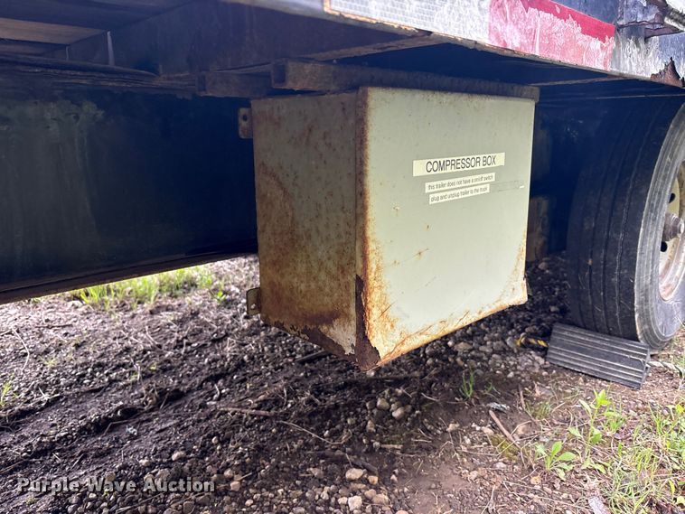 image for item FK1492 2011 Coyote Manufacturing flatbed trailer