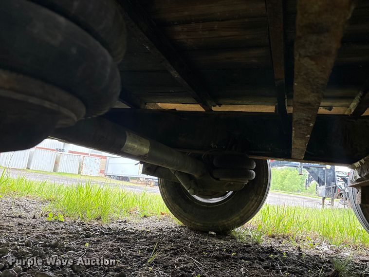 image for item FK1492 2011 Coyote Manufacturing flatbed trailer