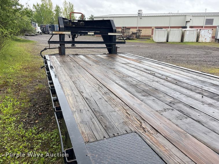 image for item FK1492 2011 Coyote Manufacturing flatbed trailer