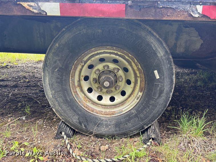 image for item FK1492 2011 Coyote Manufacturing flatbed trailer