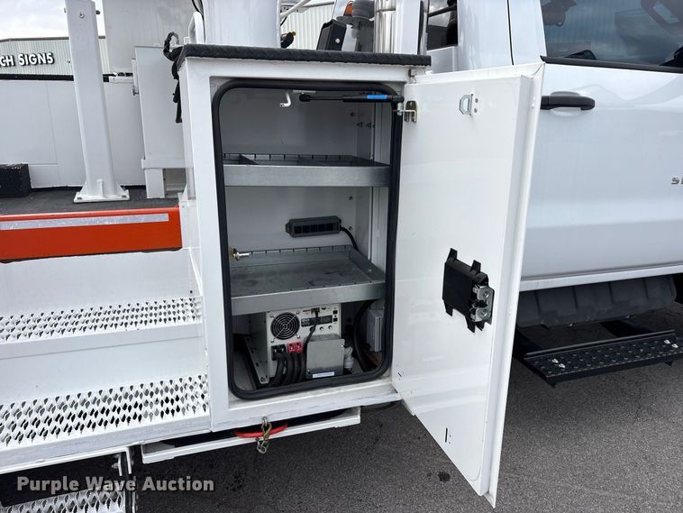 image for item FK2080 2023 Chevrolet Silverado 5500 HD bucket truck