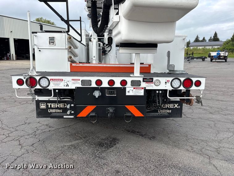 image for item FK2080 2023 Chevrolet Silverado 5500 HD bucket truck