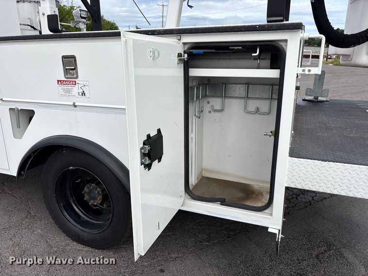 image for item FK2080 2023 Chevrolet Silverado 5500 HD bucket truck