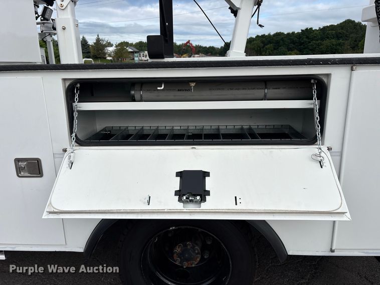 image for item FK2080 2023 Chevrolet Silverado 5500 HD bucket truck