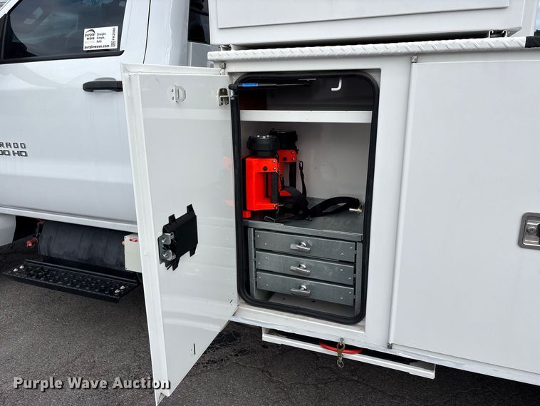 image for item FK2080 2023 Chevrolet Silverado 5500 HD bucket truck